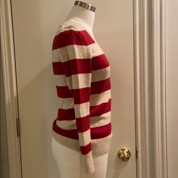 ๐HP๐ Gap Striped Sweater - Picture 2 of 4